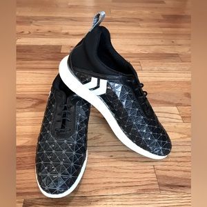 Kicko Optic Lightweight Fashion Sneaker Shoes (Size 9)